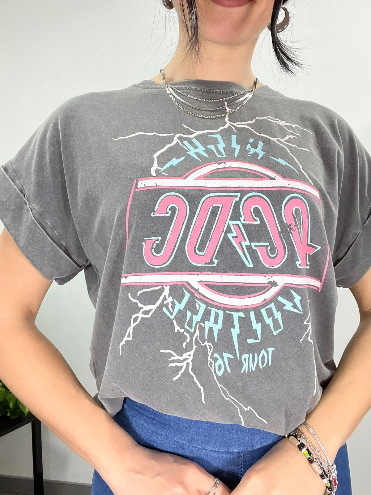T-Shirt Voltage