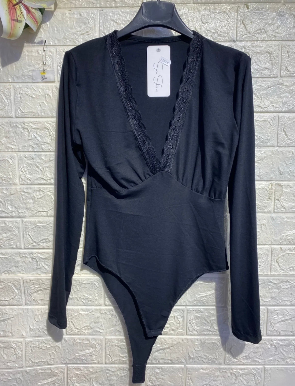 Maglietta Lary Con Pizzo