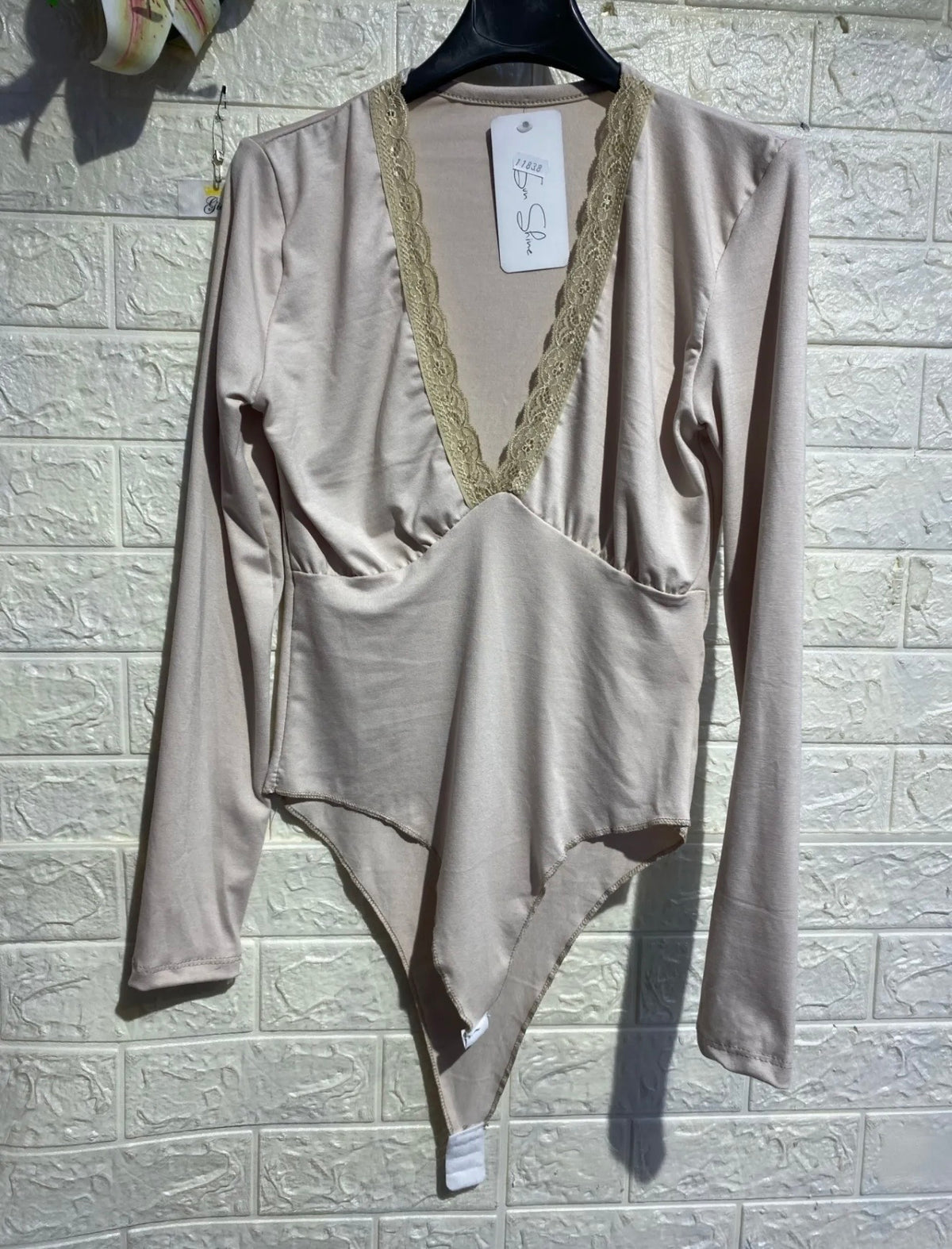 Maglietta Lary Con Pizzo
