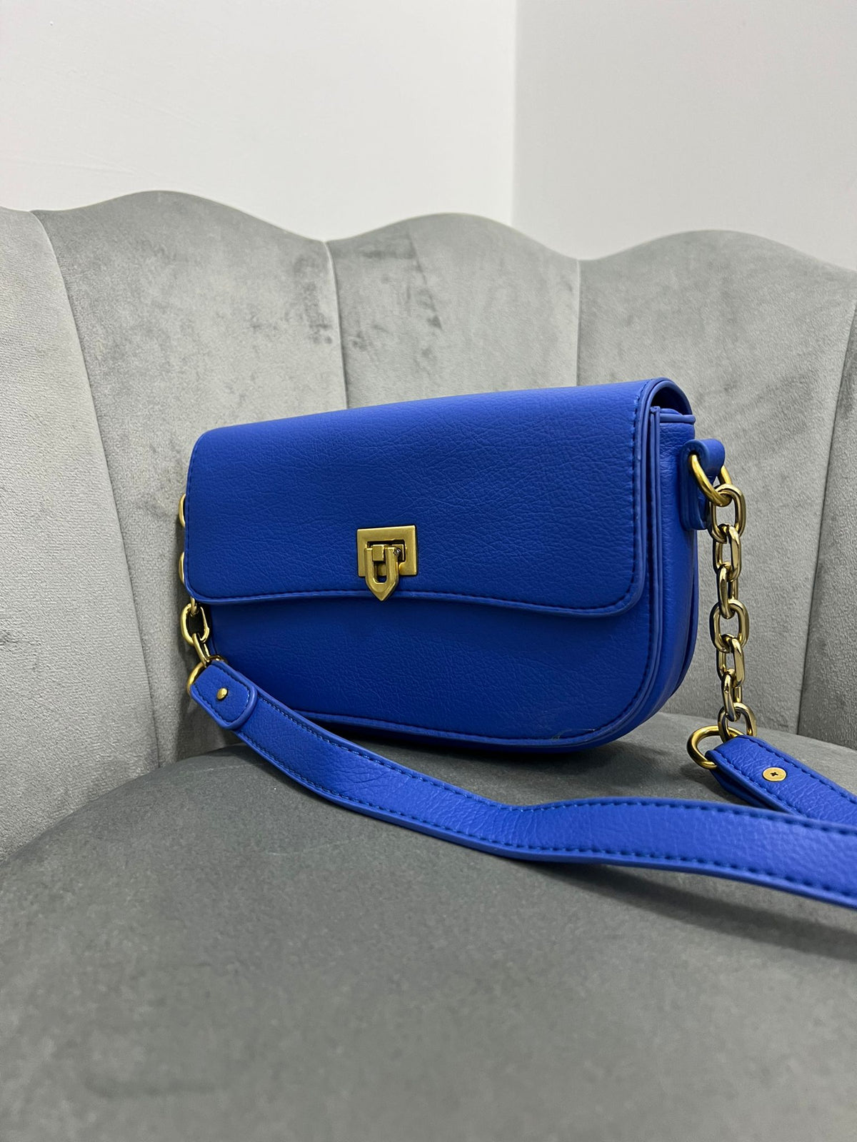 Borsa Blu Stiff