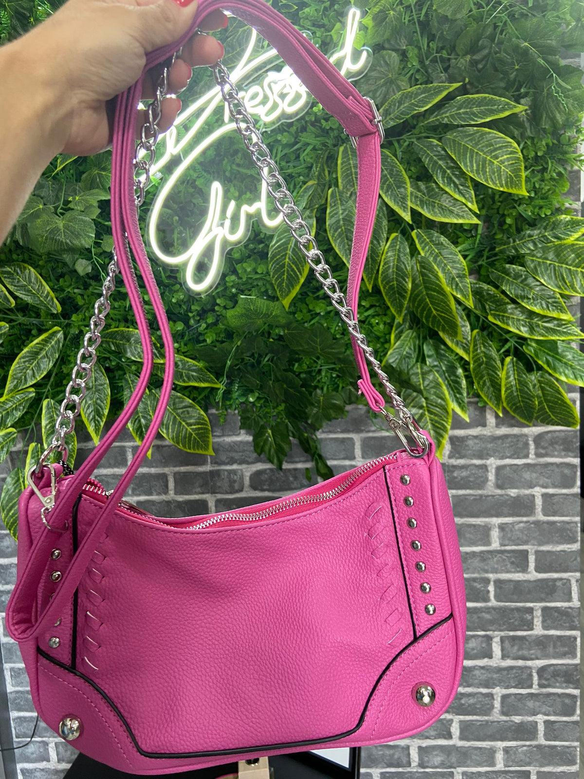 Borsa Studs