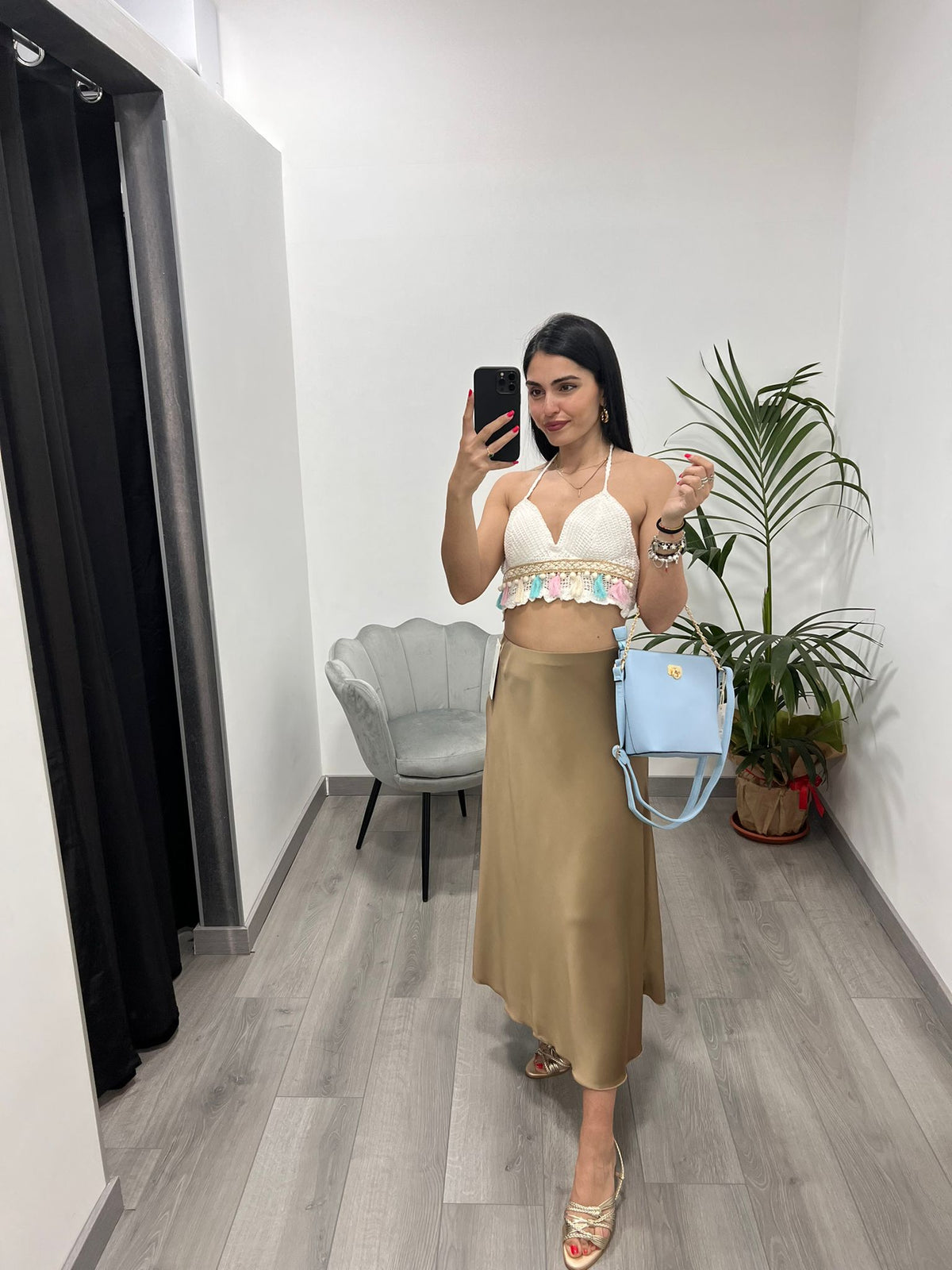 Gonna Satin