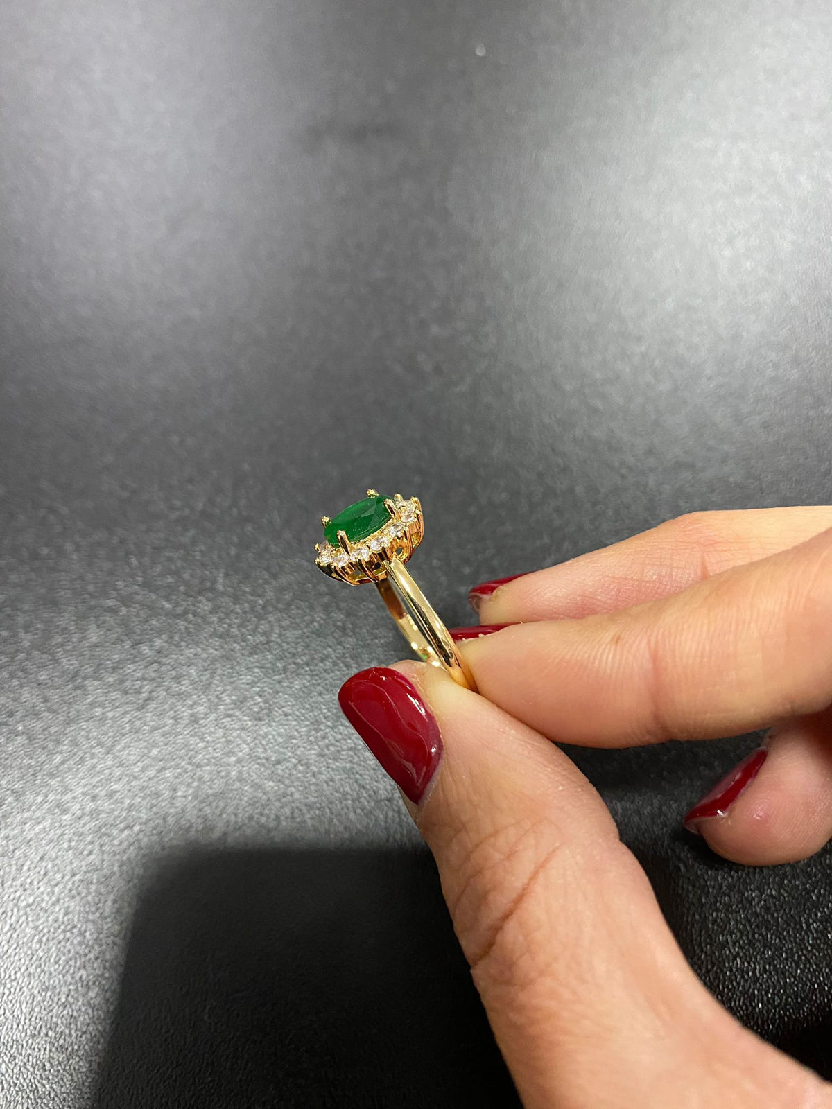 Anello Pietra
