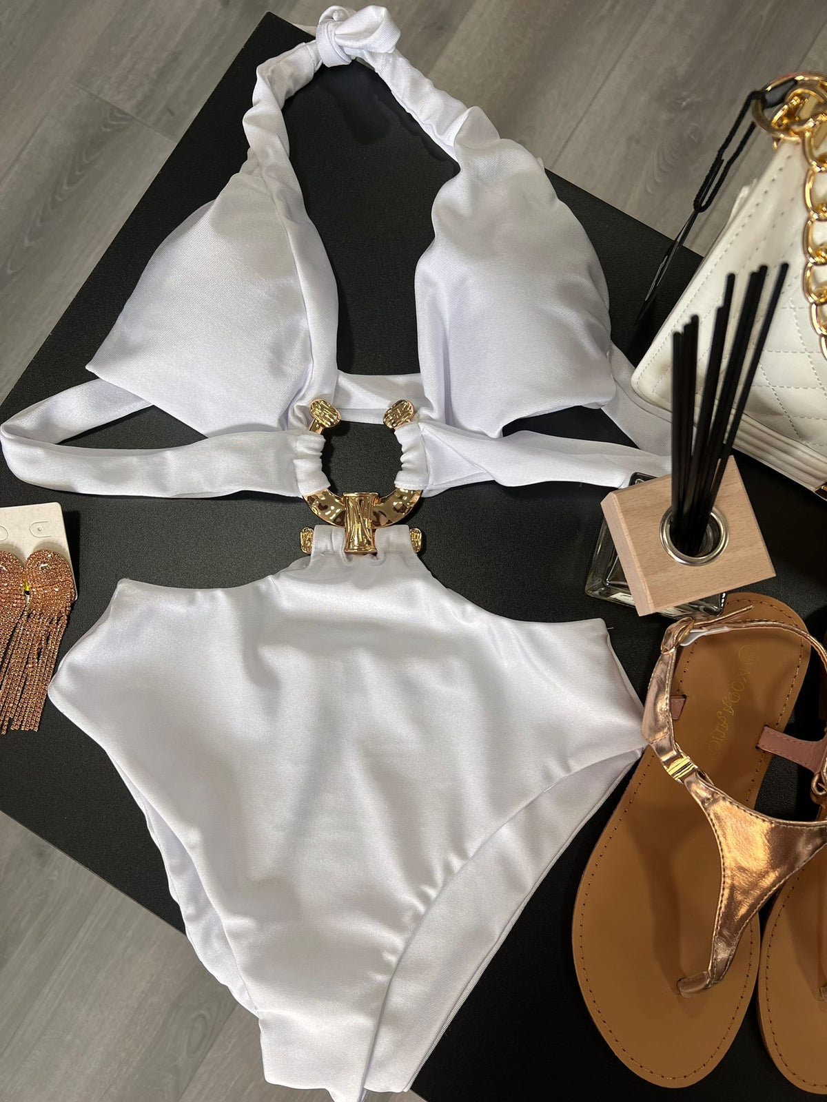 Costume Trikini White