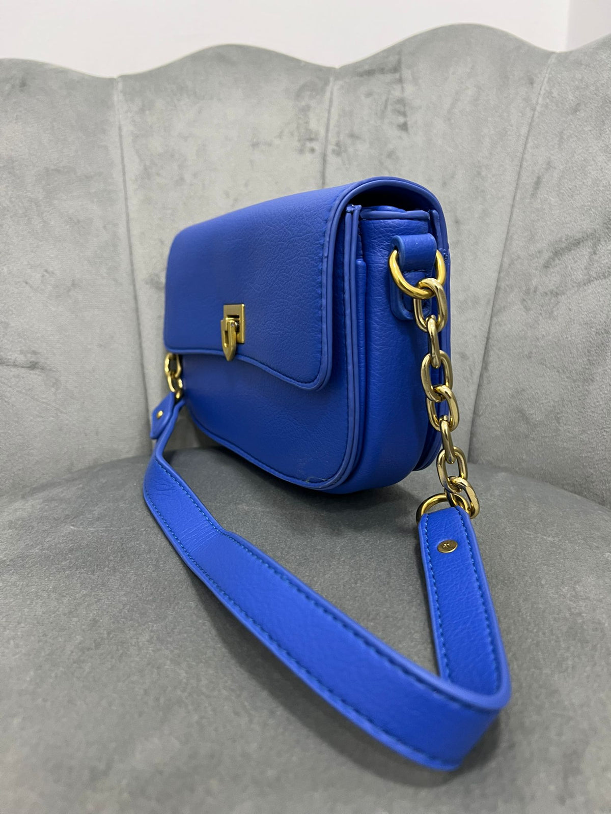 Borsa Blu Stiff