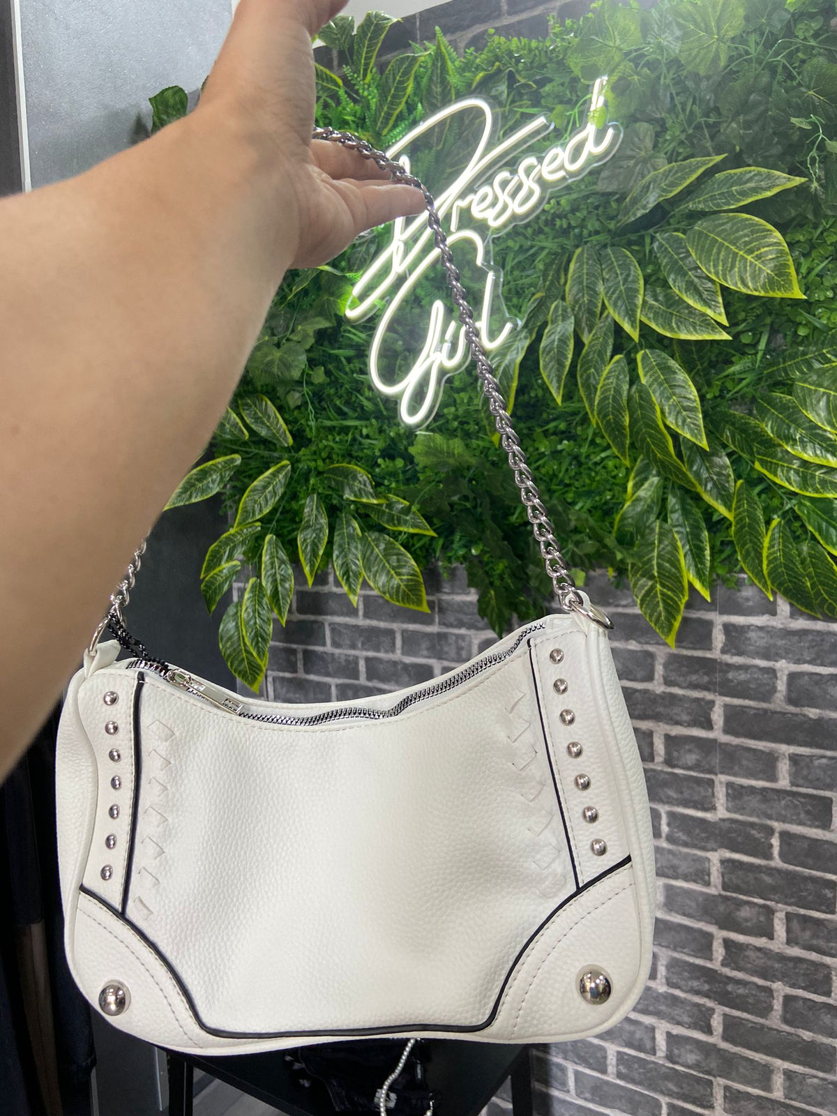 Borsa Studs