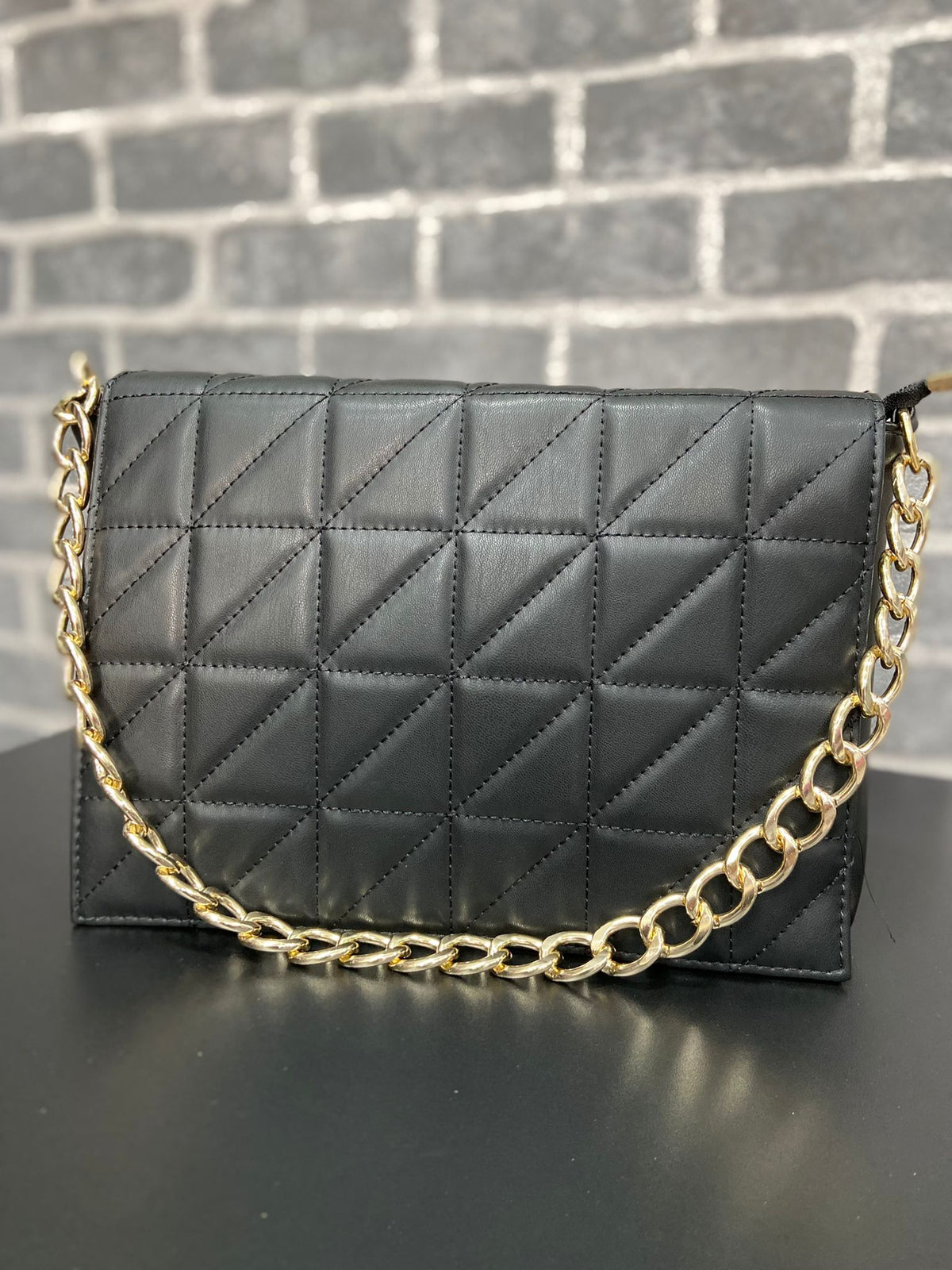 Borsa A1381